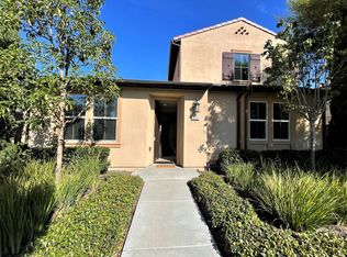 225 Bright Poppy, Irvine, CA 92618