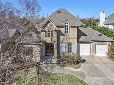 22 Fairway Oaks Dr, New Orleans, LA, 70131