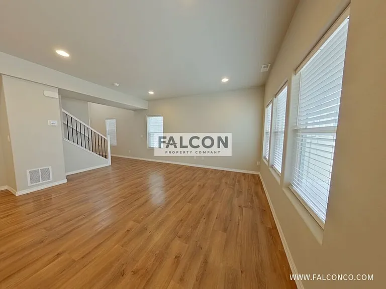 4271 Samaritan Loop — Photo 4