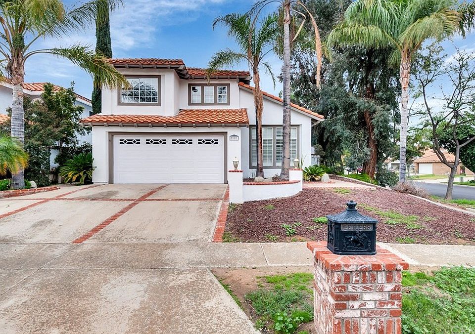 1st image of 701 Mount Whitney Cir