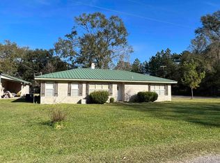 103 S Meadow Ln, Kirbyville, TX 75956