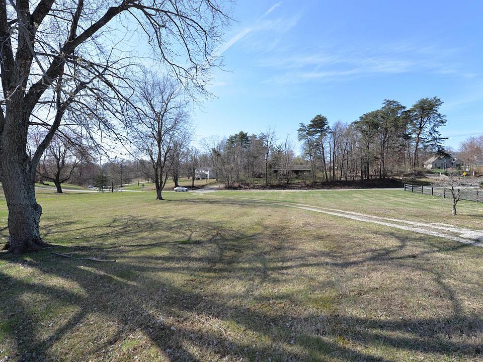 1st image of 7819 Arnoldtown Rd
