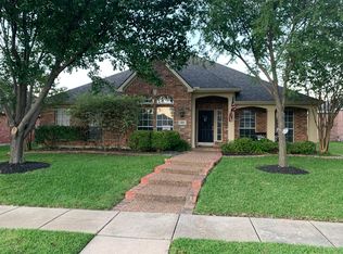 424 Shady Valley Dr, Allen, TX 75002