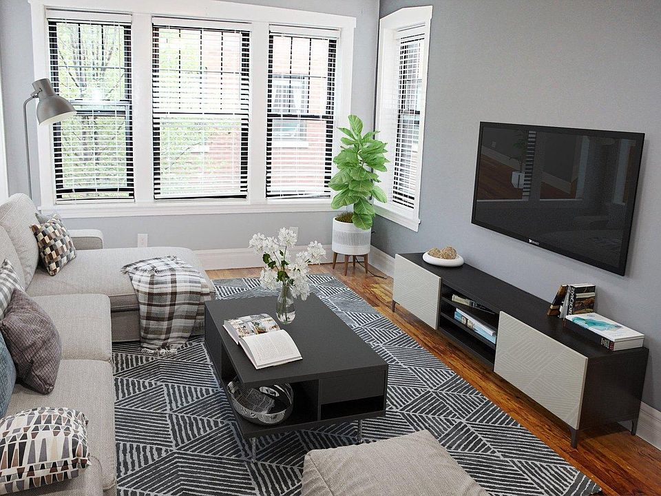 1st image of 5028 N Winthrop Ave APT 2W