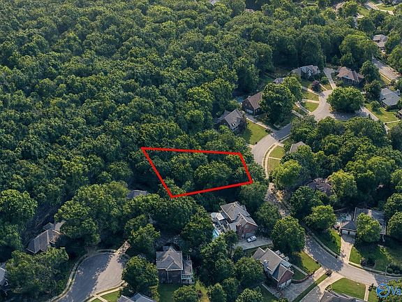 3rd image of 118 Spinnaker Cir