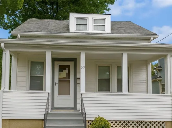 33 Princess Ave, Cranston, RI 02920