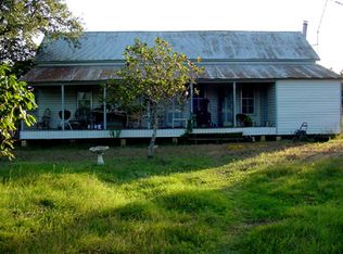 484 Cedar Rock Rd, Rosanky, TX 78953