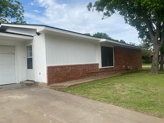 4th image of 4501 Hughes Dr