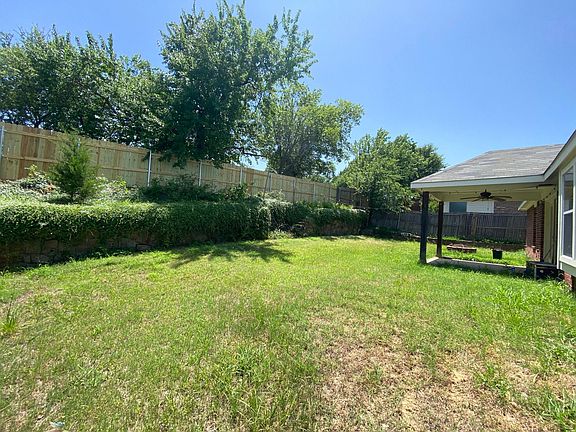 2nd image of 508 Northbrook Ave