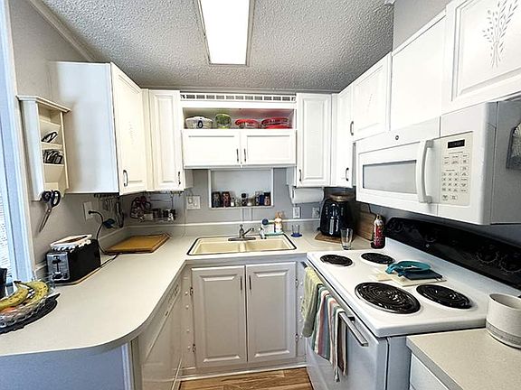 4th image of 25501 Trost Blvd #13-64
