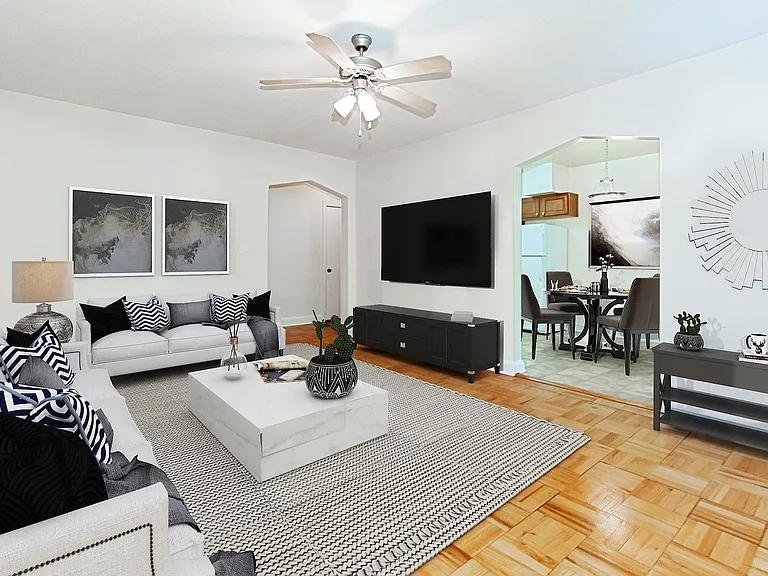1400 Van Buren St NW — Photo 5