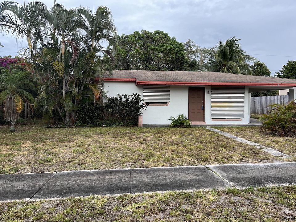 1st image of 140 NE 5th Street