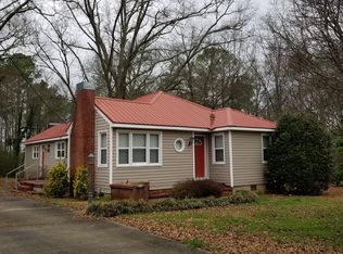 131 Pool St, Roanoke, AL 36274