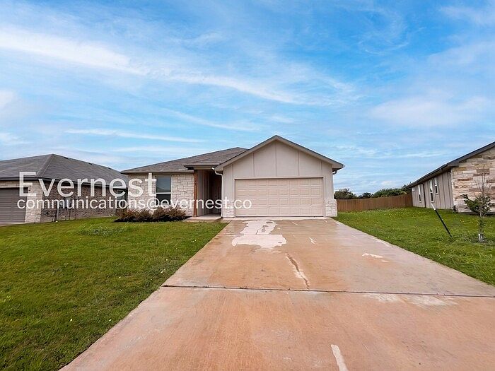 1st image of 621 Old Glory Rd
