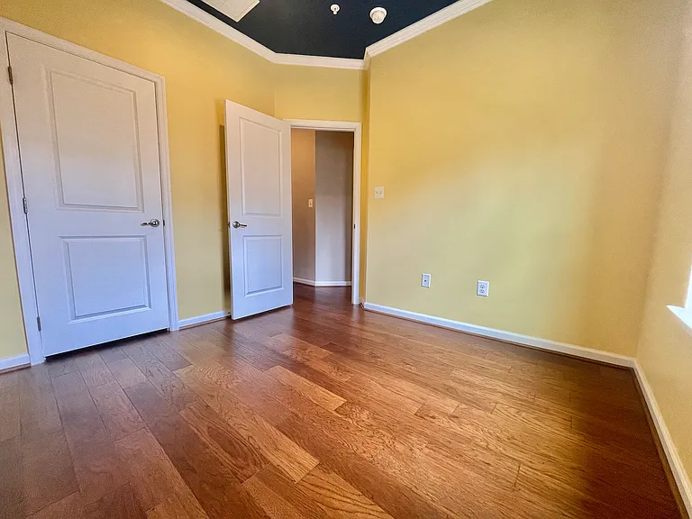 9162 Landon House Ln — Photo 36