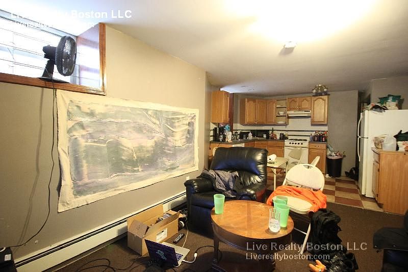 2nd image of 35 Long Ave #4F