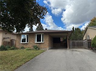 333 Rexford Dr, Hamilton, ON L8W 1W2