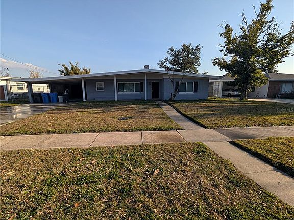 3rd image of 6517 Walton Way