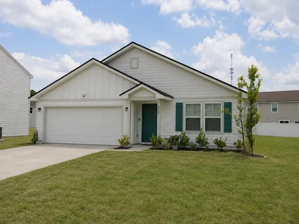 205 Landing Blvd, Woodbine, GA 31569