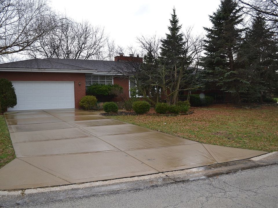 1st image of 6733 W Wyandot Dr
