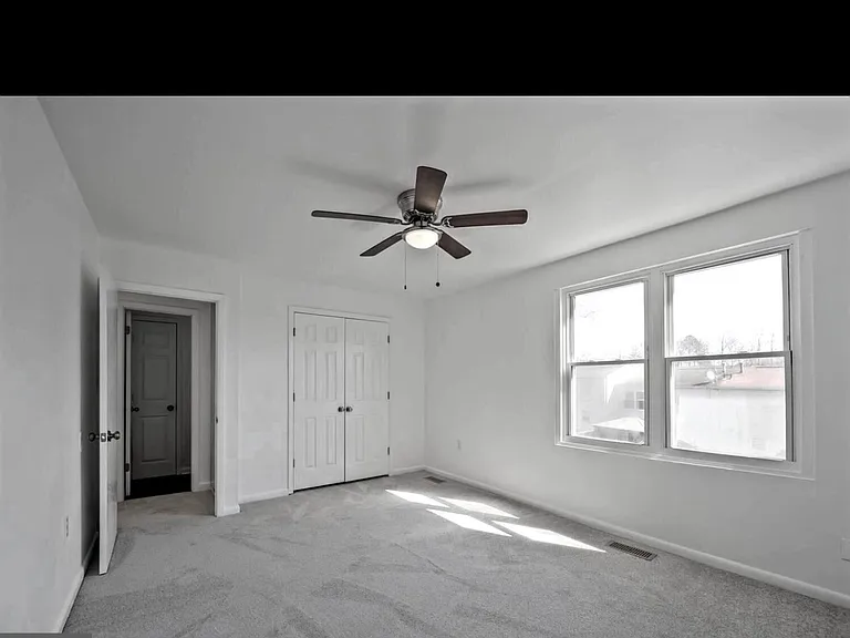 905 Nadine Ct — Photo 9