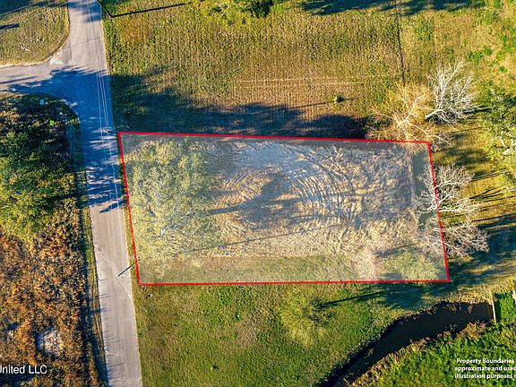 4th image of 107 Douglas Ln
