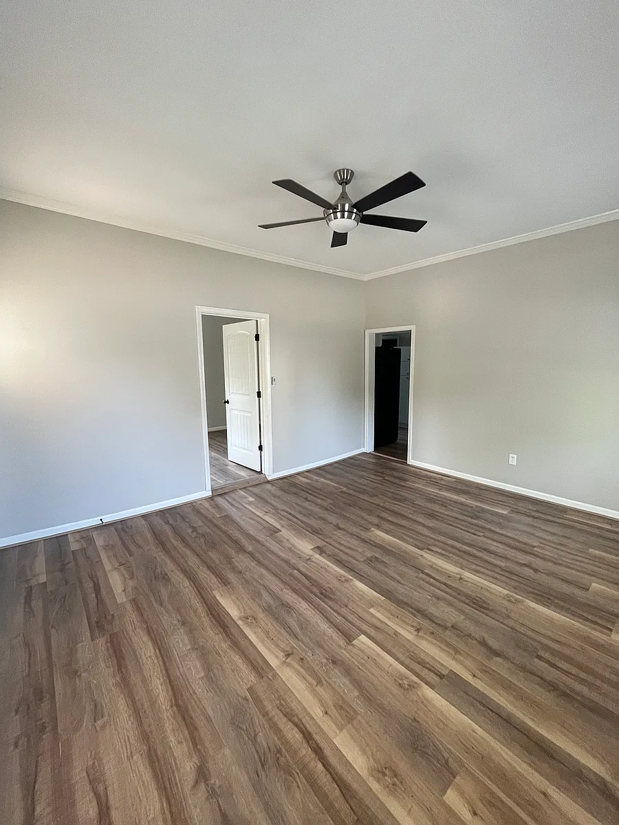 Building Photo - 177 Eastbrook Dr