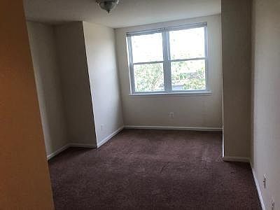 4th image of 2919 W Girard Ave Floor 2