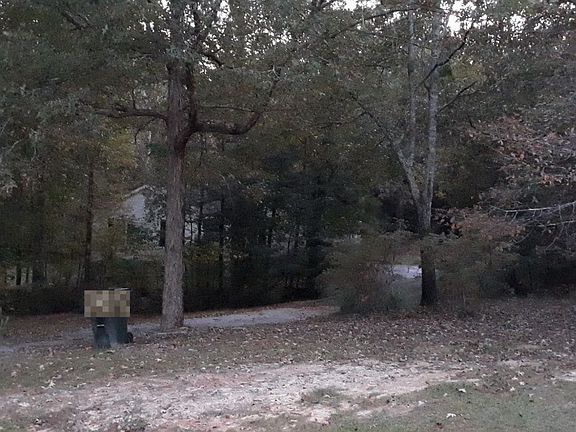 2nd image of 3444 Irvin Dr