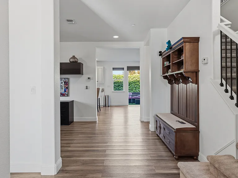 248 Aster St — Photo 1