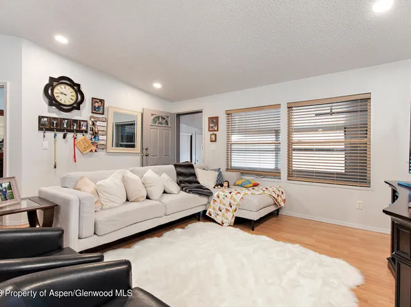 5033 County Road 335 Trailer 168, New Castle, CO 81647