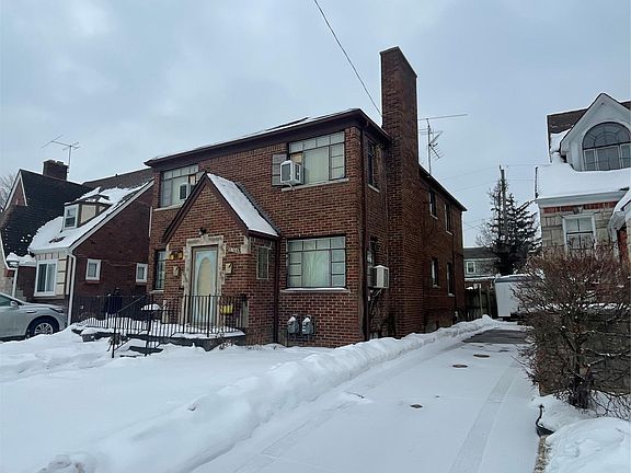 2nd image of 5765 Devonshire Rd