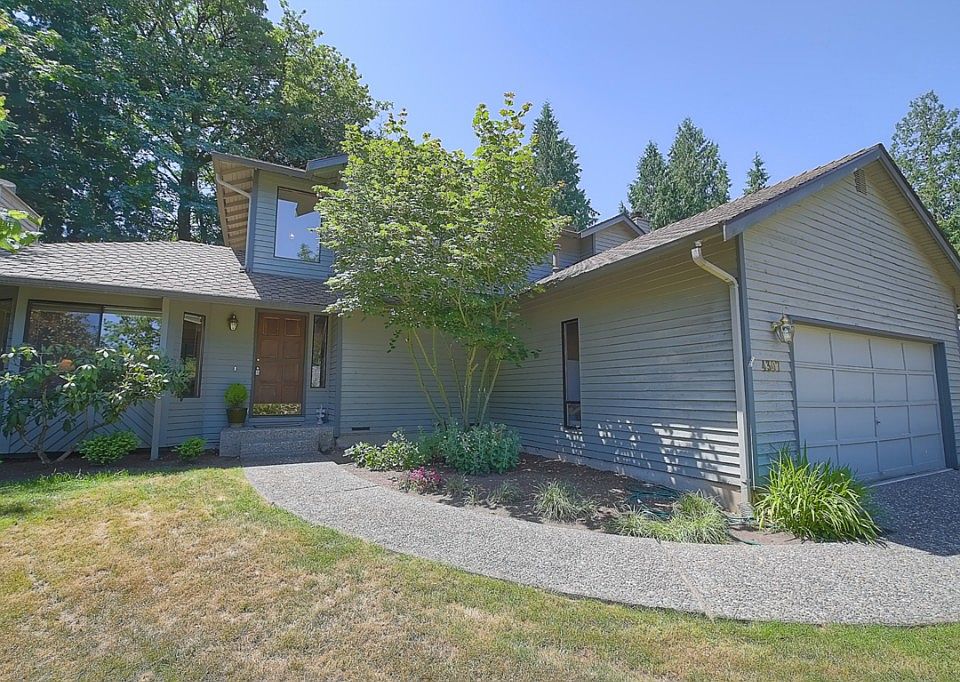 1st image of 4307 209th Ave NE