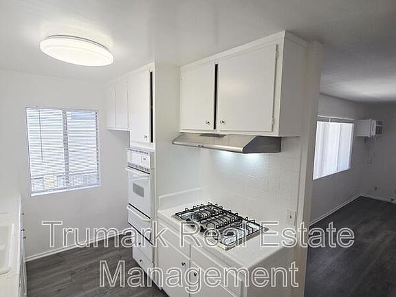 4th image of 621 W California Ave #6