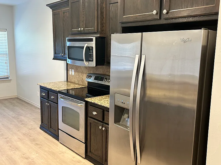 12021 Jadesdale Cir — Photo 3
