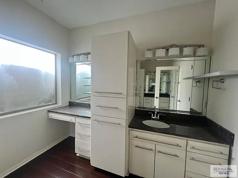 2950 McAllen Rd #6 — Photo 13