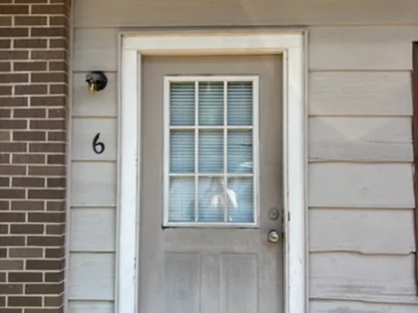 915 4th St S #6, Columbus, MS 39701