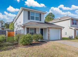 407 Eisenhower Dr, Crestview, FL 32539