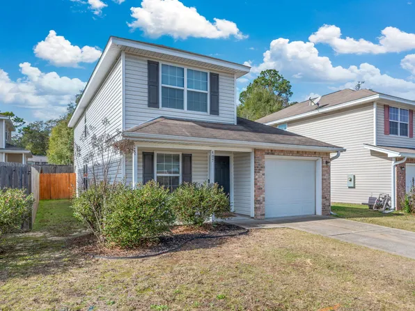 407 Eisenhower Dr, Crestview, FL 32539