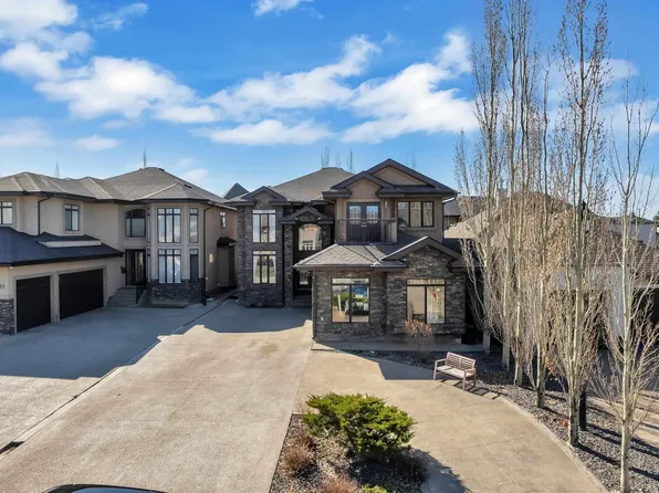 10915 175th Ave NW, Edmonton, AB T5X 0B7