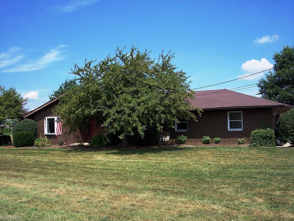 1st image of 11596 Lincoln Way E