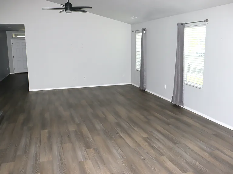19339 Susquehanna Way — Photo 10