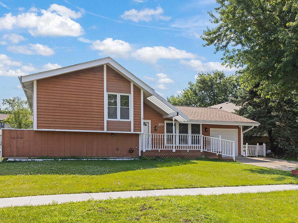 1st image of 219 Kedvale Ct