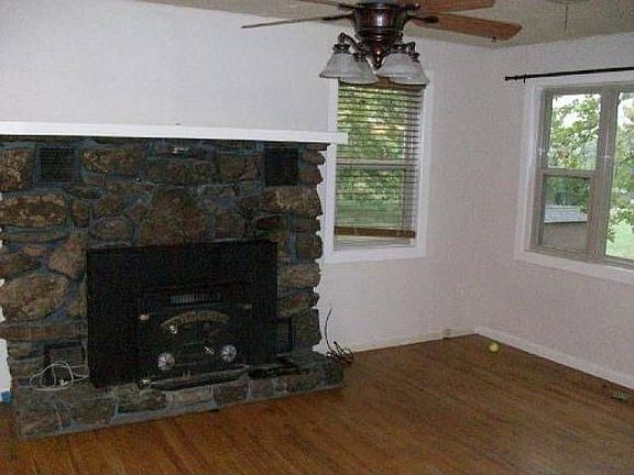 2nd image of 4605 Old 43 Dr