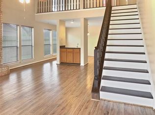 15739 Pipers View Dr, Webster, TX 77598