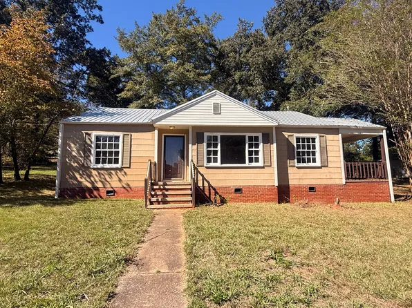1802 Devon Rd, Bessemer, AL 35023