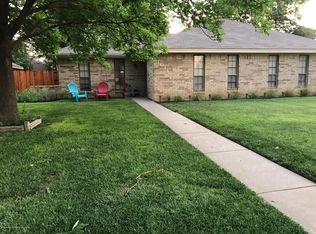 1014 Shelley Dr, Canyon, TX 79015