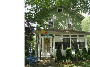 2057 Roy Ave, Abington, PA 19001