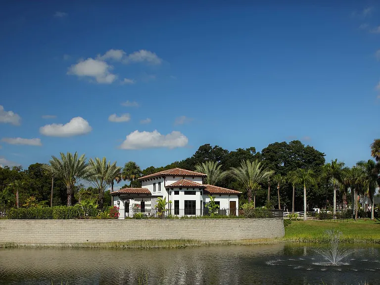 Azola West Palm Beach — Photo 19