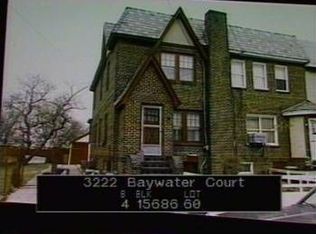 32-22 Baywater Ct, Far Rockaway, NY 11691